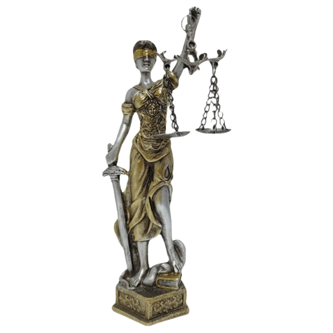 статуэтка богини правосудия