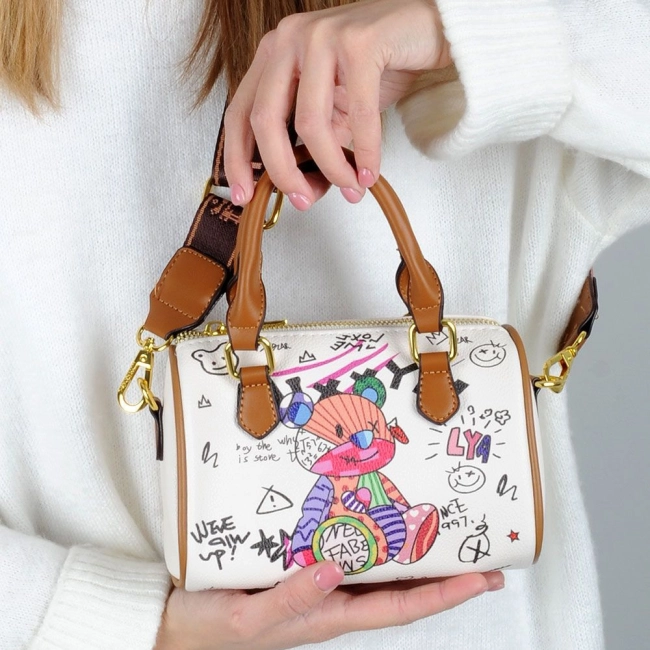 сумка кросс-боди с рисунками