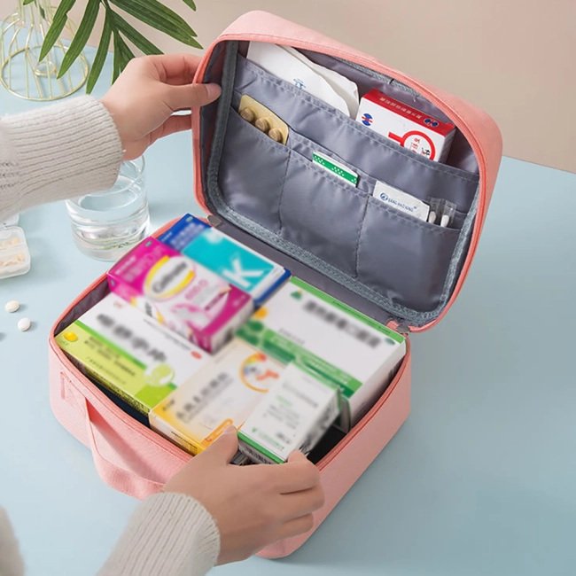 портативная медицинская аптечка