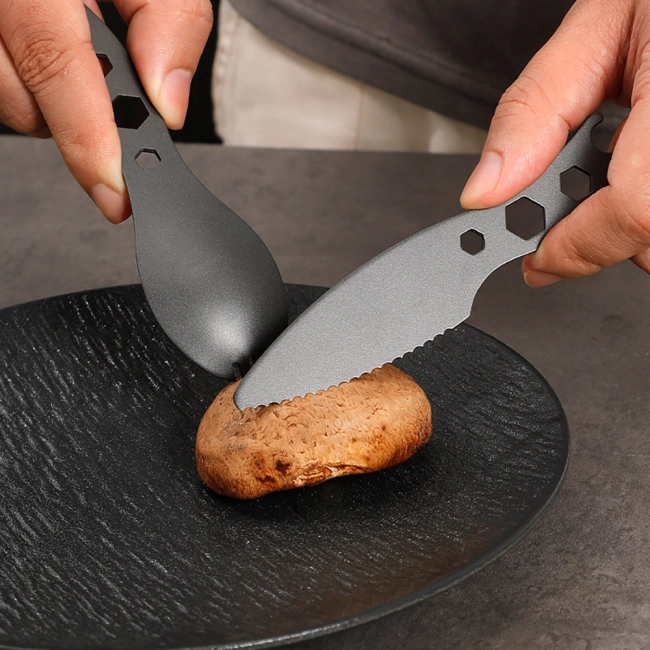 многофункциональные столовые приборы