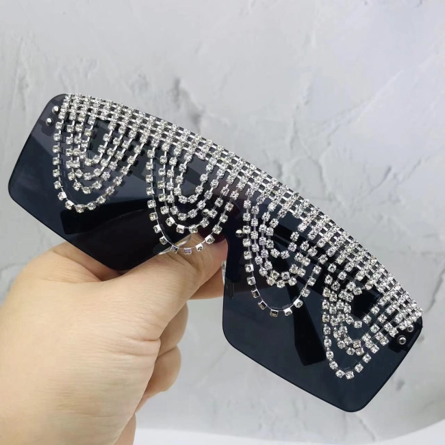 очки в украшениях