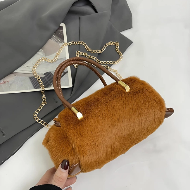 женская сумка капибара