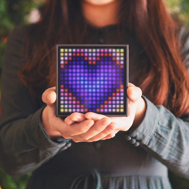 умная акустическая колонка