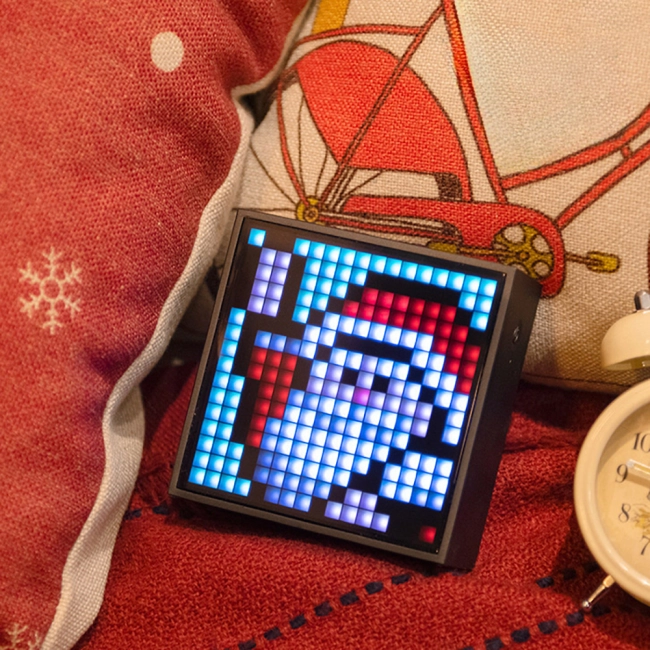 портативная пиксельная колонка