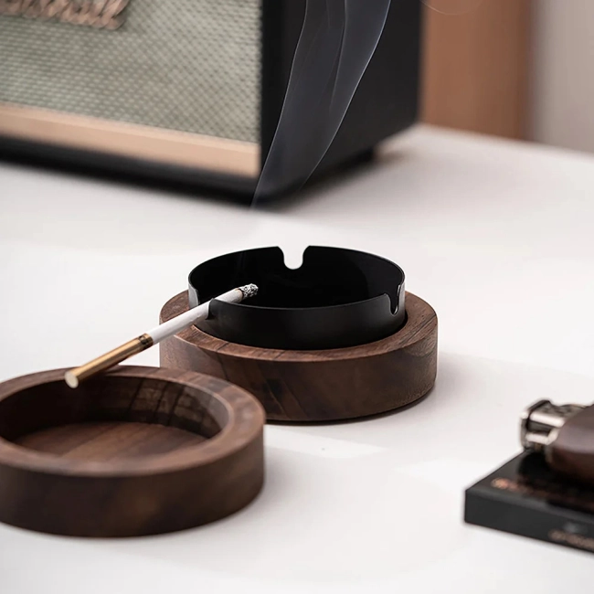 попільниця, що закривається