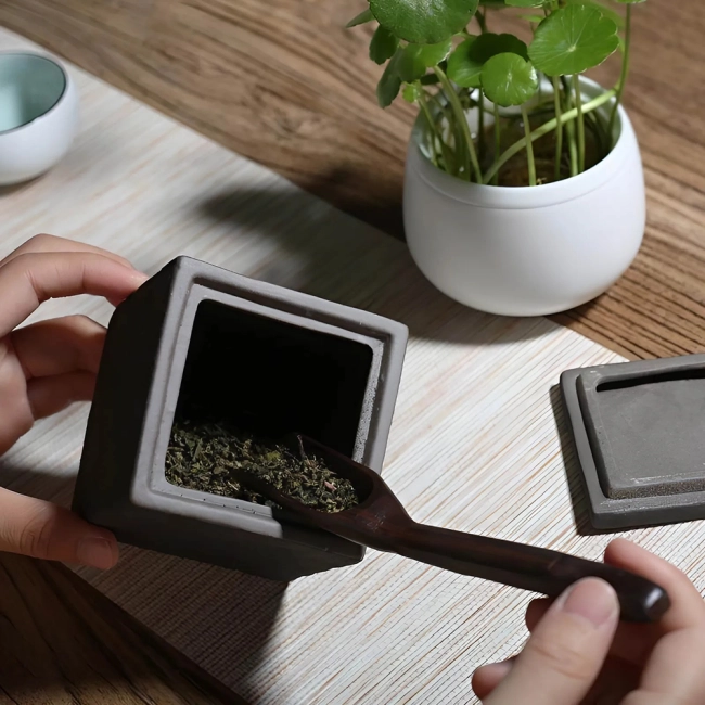 банка для китайского чая