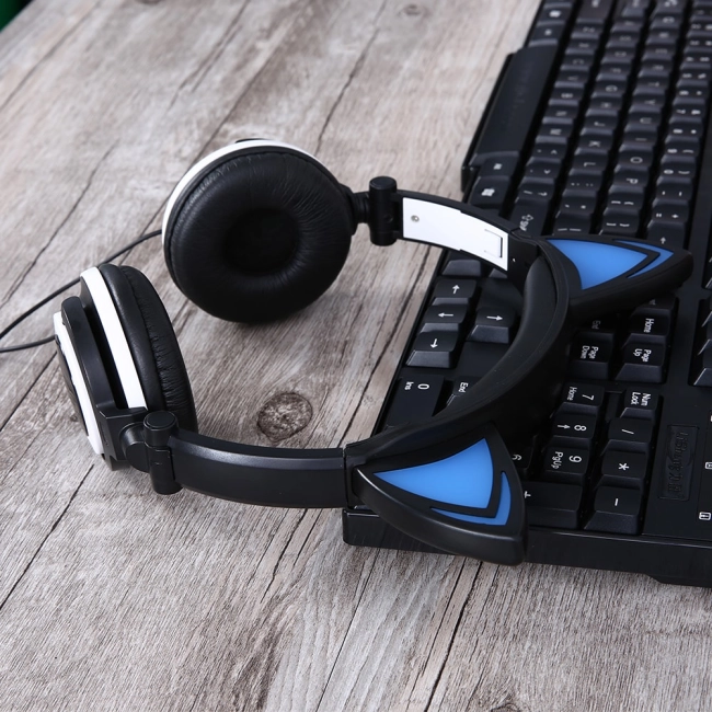 наушники с кошачьими ушками