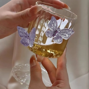 келих на короткій ніжці