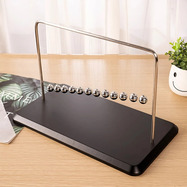 маятник с шариками на стол