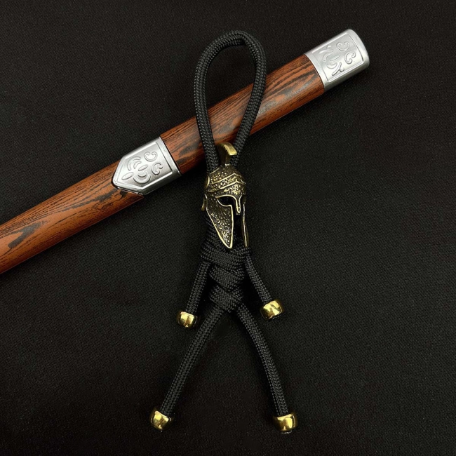 брелок на ключи