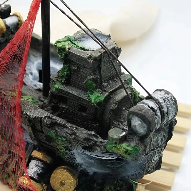 фигурка затонувший корабль