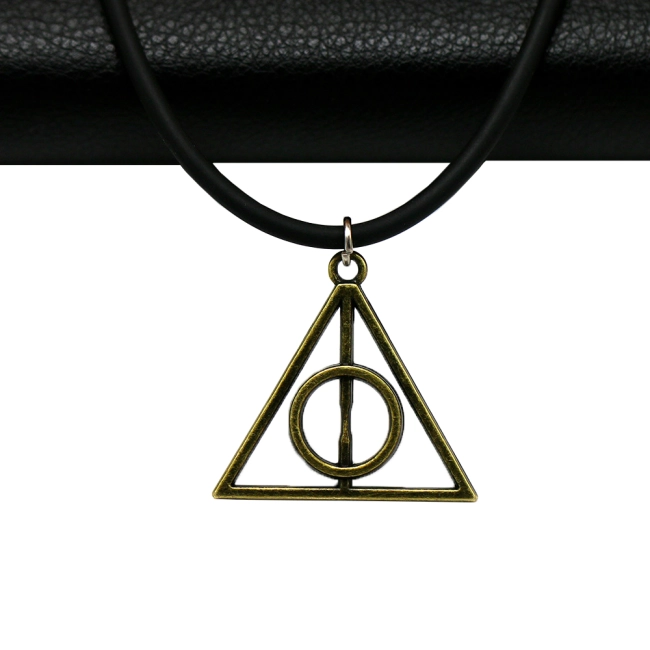 кулон с Дарами Смерти