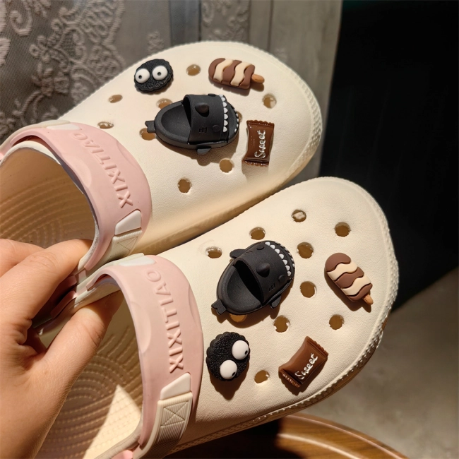 прикраси на крокси