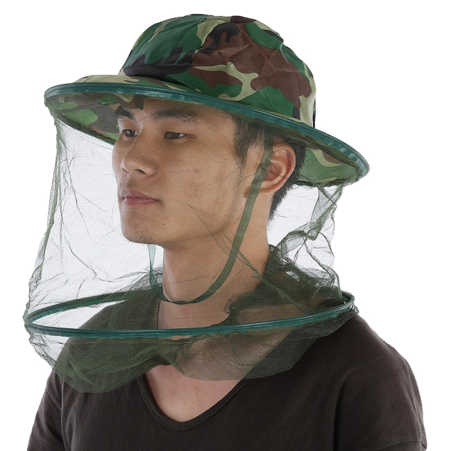 капелюх з сіткою від комарів
