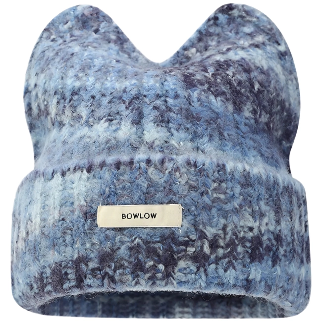 жіноча шапка з вушками