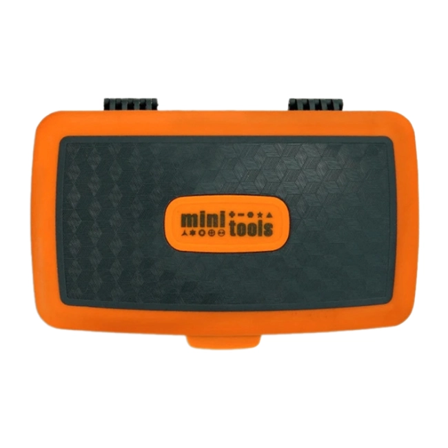 отвертка с трещоткой и с набором бит