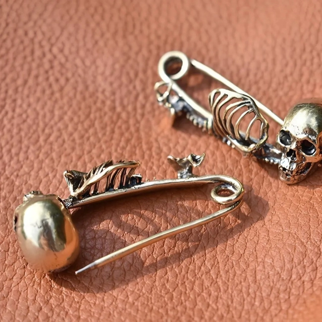 брошь-шпилька