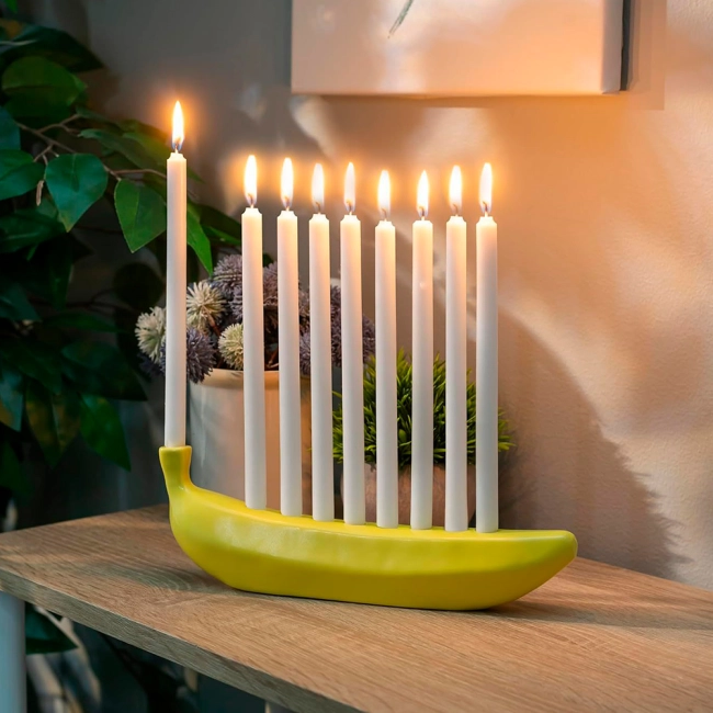свічник у вигляді банана