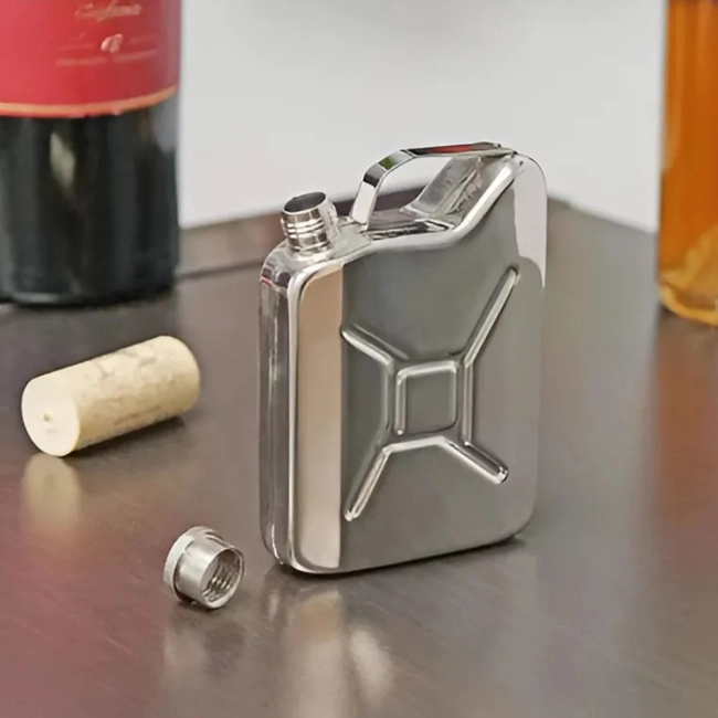 Карманная фляжка