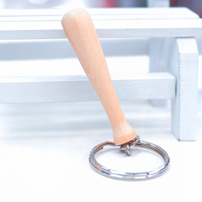 брелок бейсбольная бита