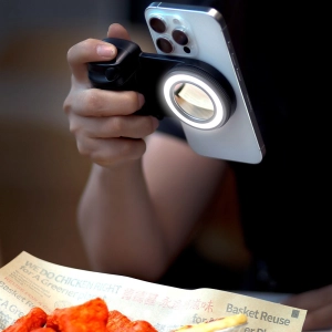 беспроводная лампа для телефона