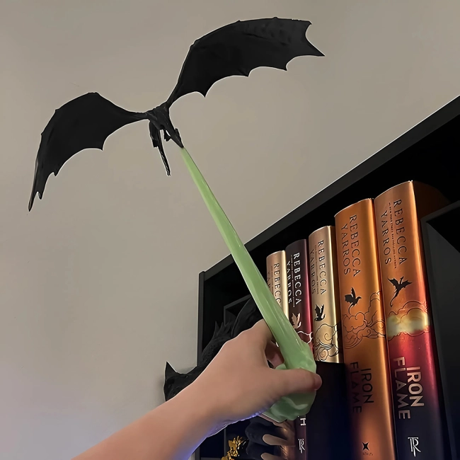 фигурка в виде дракона