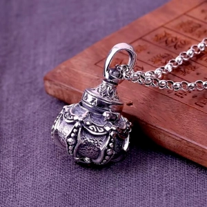 открывающийся кулон