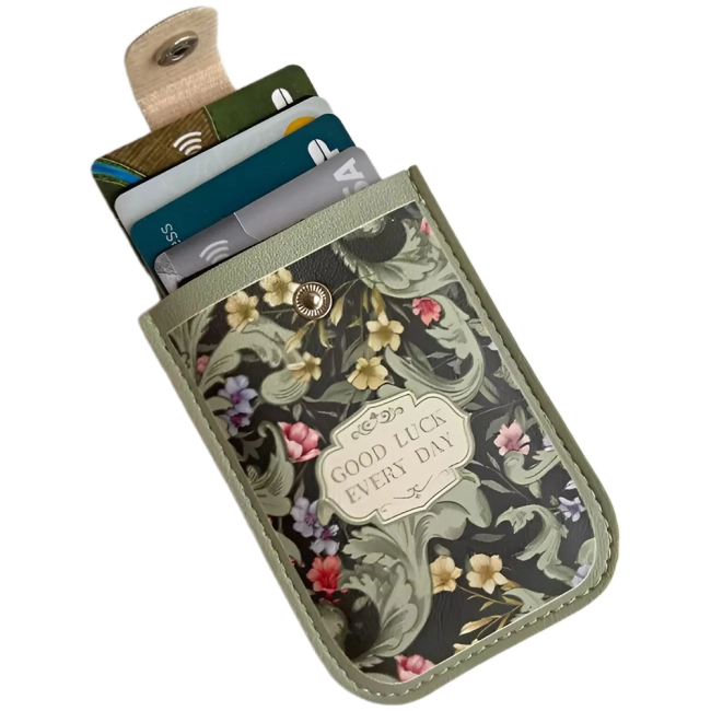 картхолдер для женщины