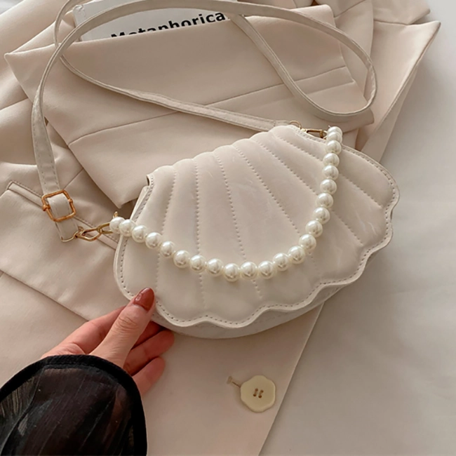 сумочка-клатч