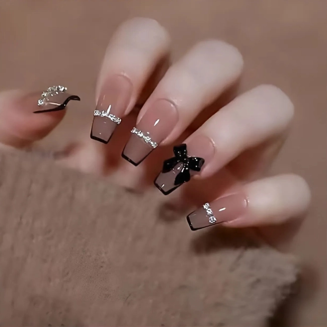 длинные накладные ногти