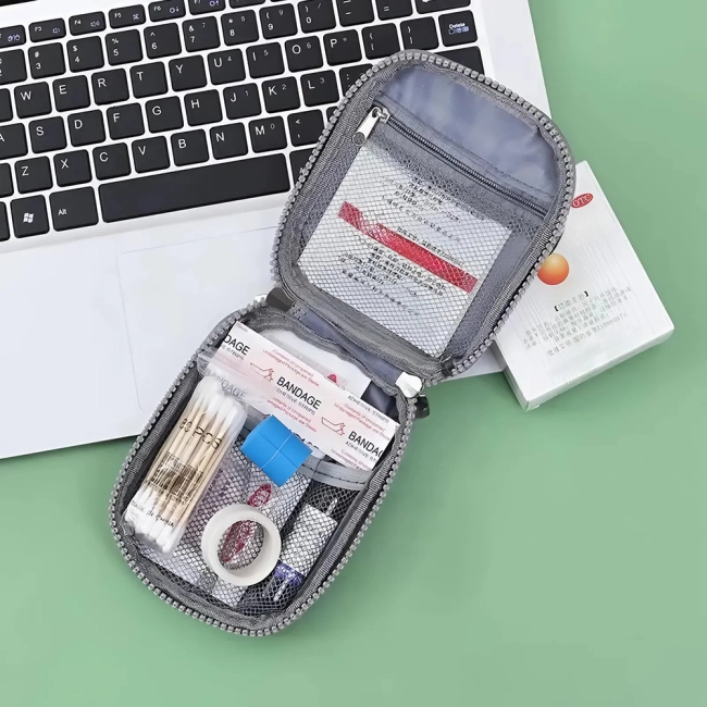 аптечка на блискавці