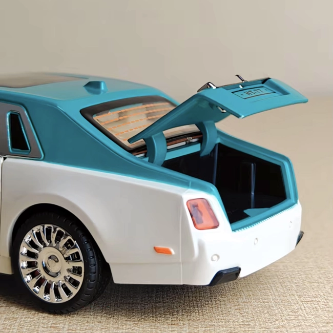 модель машинки Роллс-Ройс Фантом