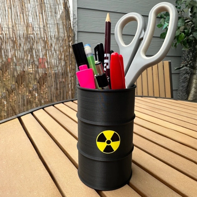 настольная подставка для канцелярии