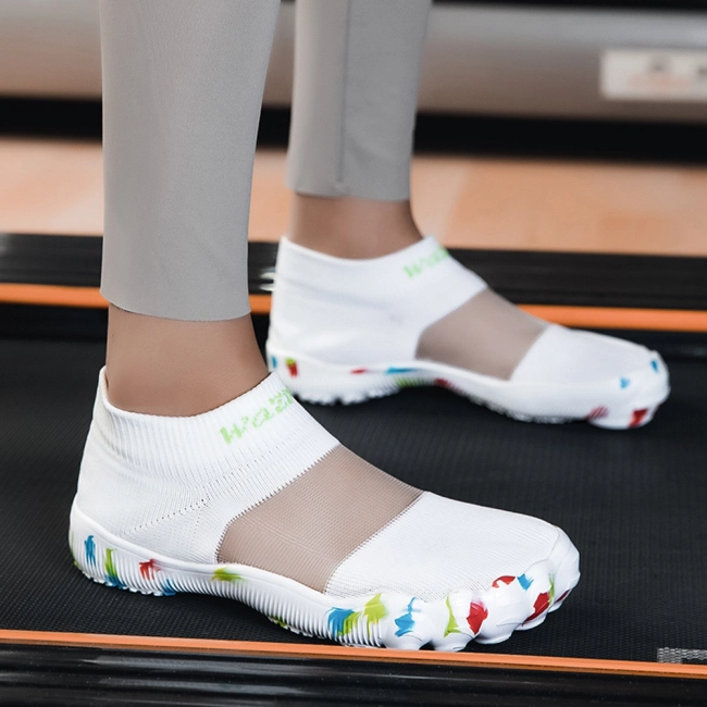 жіноче взуття для пляжу