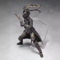 фигурка Охотника из Bloodborne
