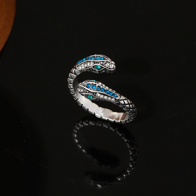 кольцо в виде змеи