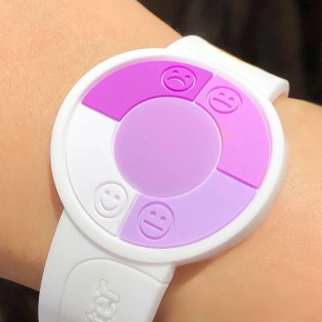 УФ-чувствительный браслет