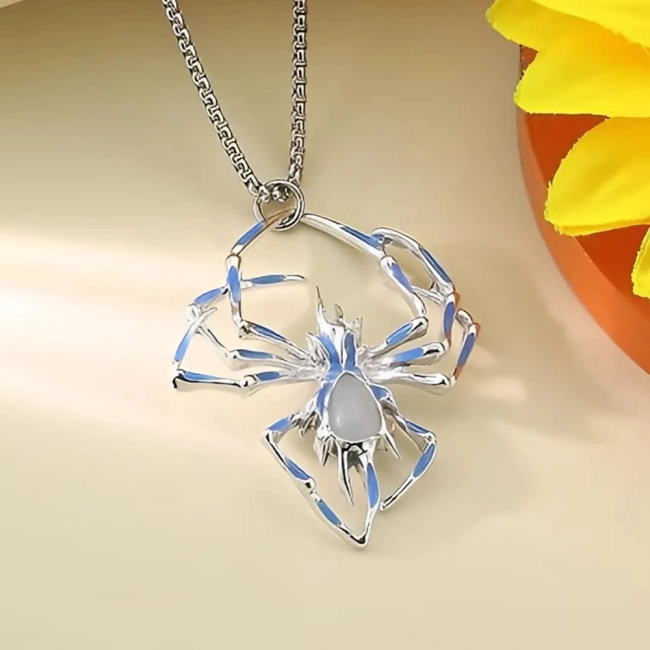 підвіска з павуком