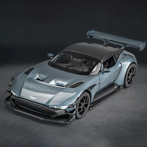 модель машины Aston Martin