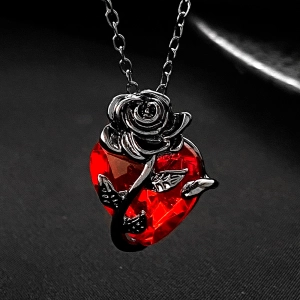 Женский кулон сердце с розой на цепочке кулон сердце