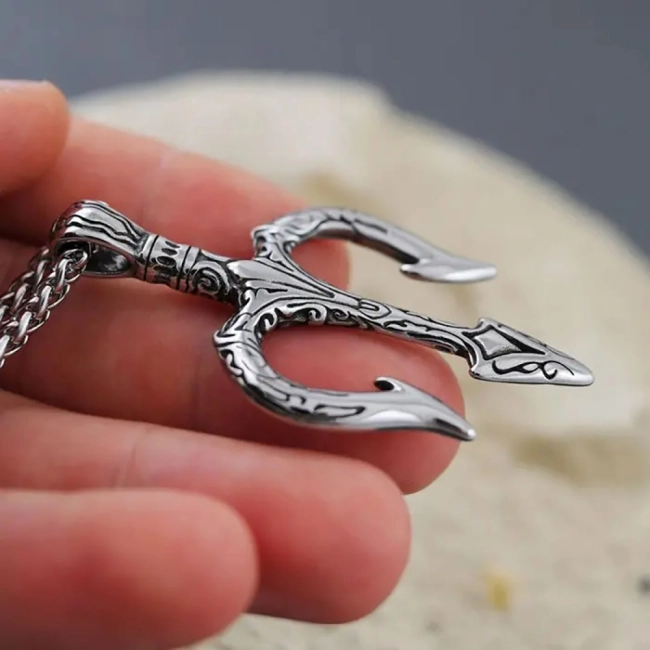 кулон тризуб