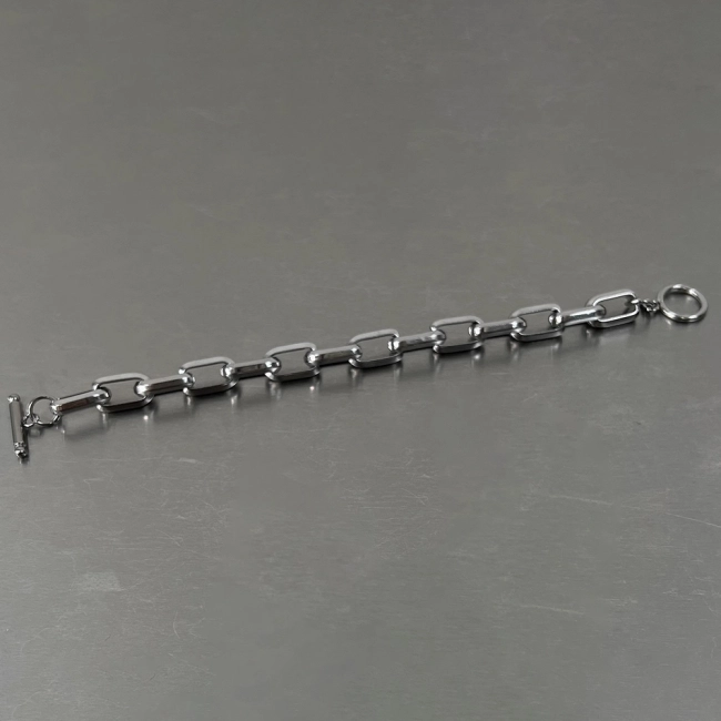 чоловічий браслет у вигляді ланцюга