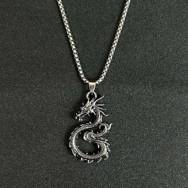 підвіска з драконом