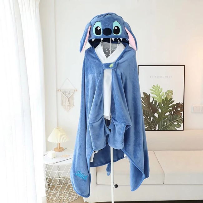 плюшевый плед с рукавами