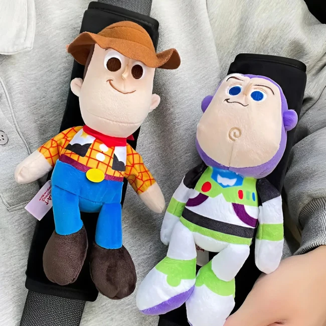 автомобильные накладки Баз и Вуди