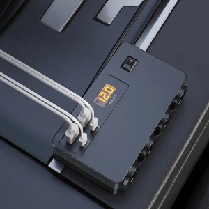 Розгалужувач для прикурювача автомобіля з дисплеєм напруги розгалужувач для прикурювача автомобіля