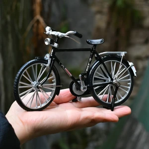 Збірна модель велосипеда ретро з сумкою в масштабі 1:10 збірна модель велосипеда