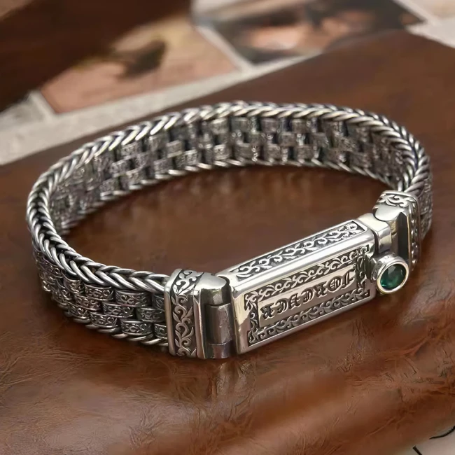 браслет з написом для чоловіка