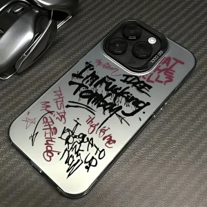 Чохол-накладка для iPhone з графіті (14 Pro, 15 Pro Max) чохол-накладка для iPhone