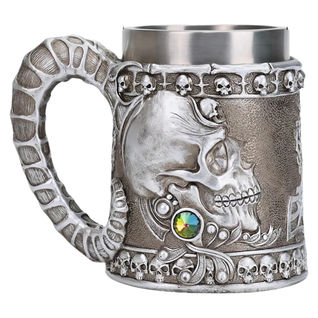 кружка с черепами